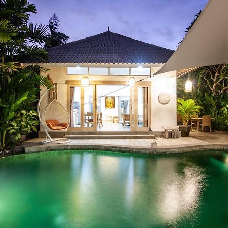 Ambermoon Villas Семіньяк Екстер'єр фото
