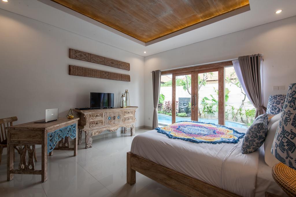 Ambermoon Villas Семіньяк Екстер'єр фото