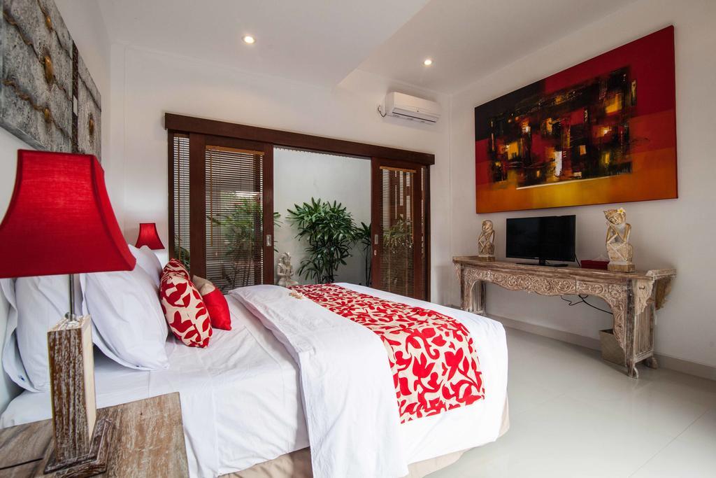 Ambermoon Villas Семіньяк Екстер'єр фото